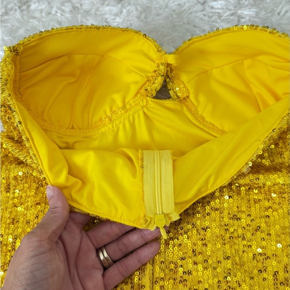 NWOT 🌼 Yellow Sequin Strapless Asymmetrical Dress - Picture 15 of 17